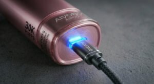 AIVONO AIPOO 30000 disposable vape charging with blue LED indicator